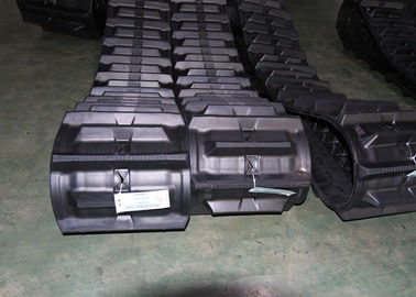 Kubotaの機械類部品のための黒い色の農業のゴム製トラック/パッド