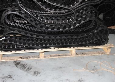 ケブラー繊維の鋼鉄コードの構造が付いているKubota Kc60の掘削機のゴム製トラック
