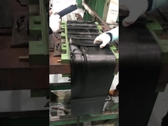 スノーモビルのトラッククローラー 農用機械用の60mmピッチ28リンク