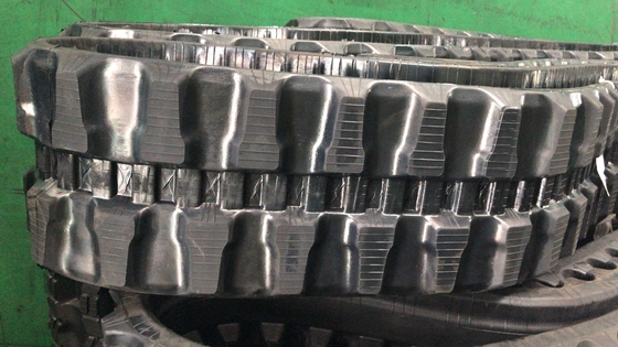 300 × 52.5 × 82W 掘削機用ゴムレール