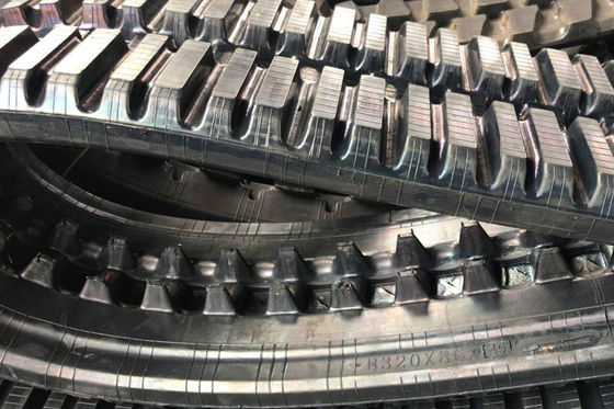 インフラトラックローダーラバートラック