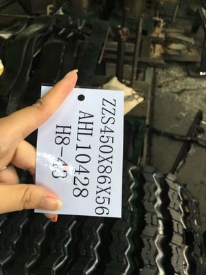 ZZS450X86X55/56 ジグザックパターン スキッドステアローダー ゴムトラック