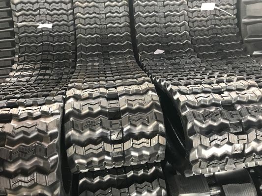 320x86x55/400x86x55/450x86x55 ジグザックパターン スキッドステアローダーゴムトラック