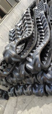 ゴムクローラー 300x127x32 ゴムトラックフィット Kubota M5091 パワークローラー