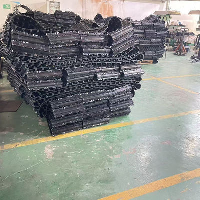 Polaris、Arctic Cat、Ski-Dooのスノーモービル用トラック