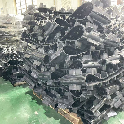 Polaris、Arctic Cat、Ski-Dooのスノーモービル用トラック