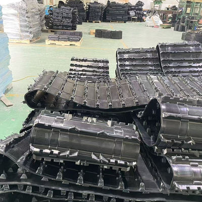 Polaris、Arctic Cat、Ski-Dooのスノーモービル用トラック