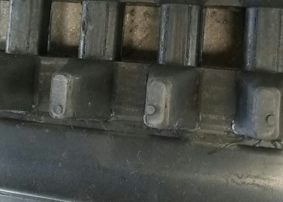 幅148mm Robot Rubber Tracks With 60mm Pitch 36 Links